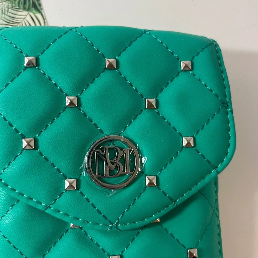 Studio Badgley Mischka Phone Case Diamond Quilting Studs Green NWT‎